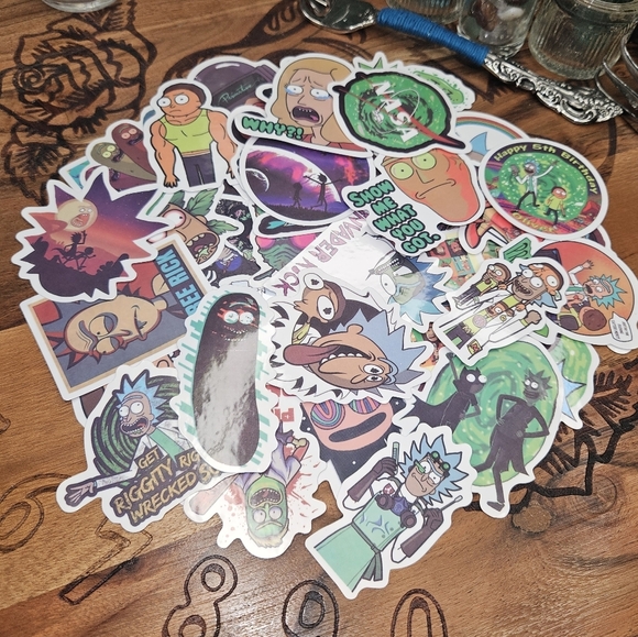 #124 - Rick and Morty Sticker Pack - Picture 1 of 5